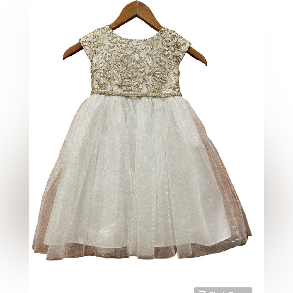 Sweet Kids Formal Dress in size 4T